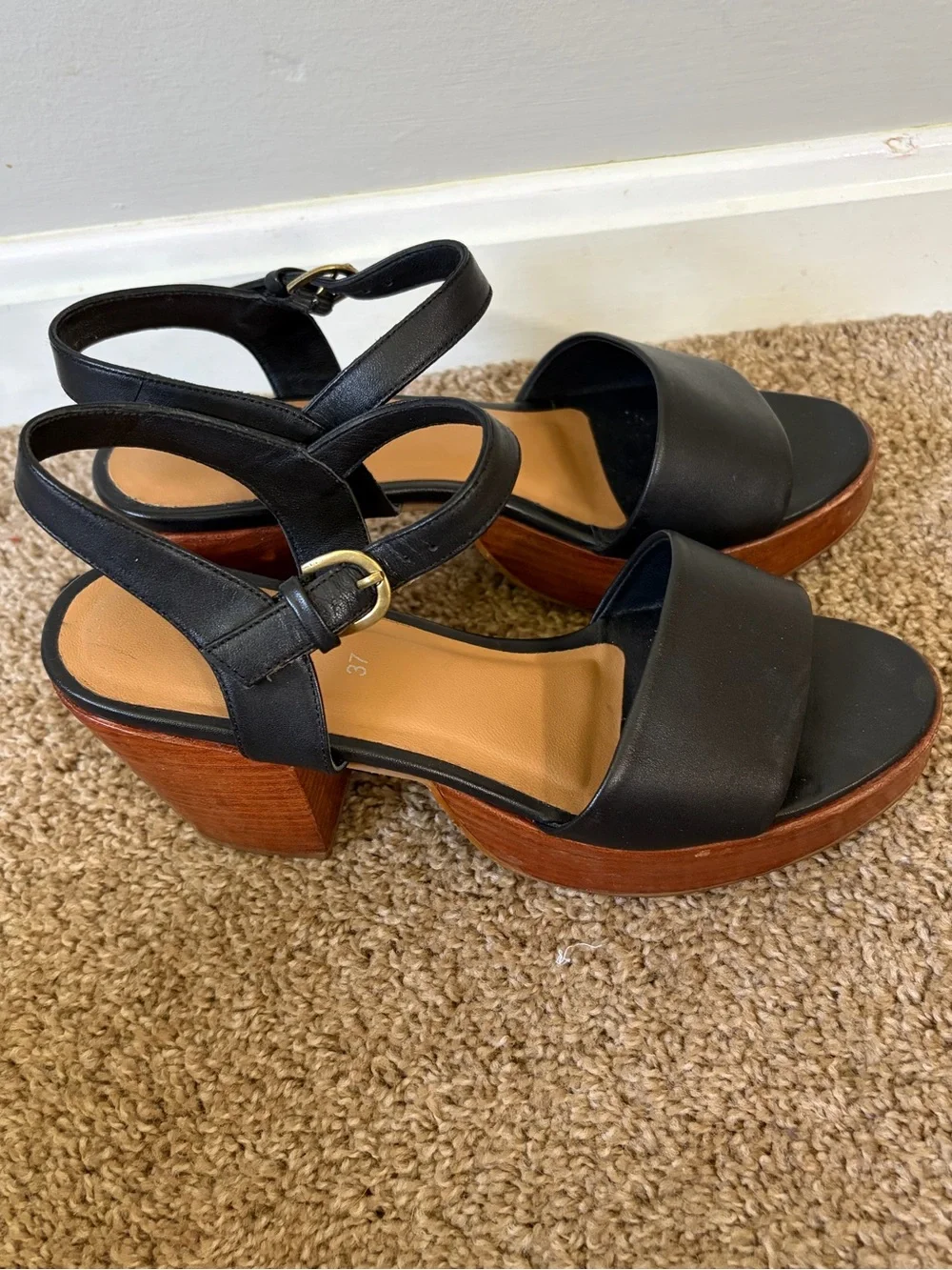 Fortress of INCA Hannah Platform Clog Sandal Black 37 (US7)